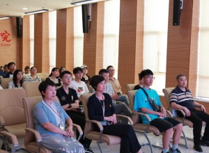 学校顺利举办“2+2”中外学分互认项目新生专场宣讲会